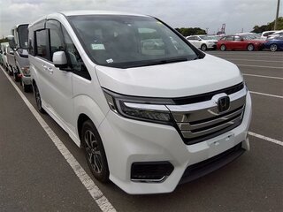 2020 Honda Stepwgn Spada V Рестайлинг, белый, 2550000 рублей, вид 3