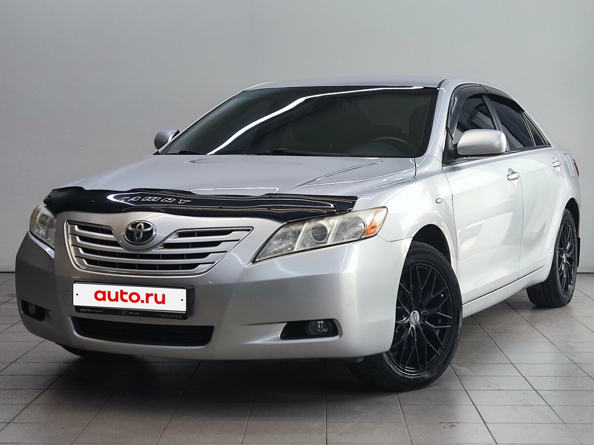 Открыть фотографии: Toyota Camry VI (XV40)