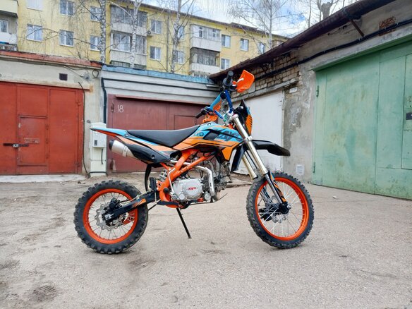2024 Kayo Evolution YX140EM, оранжевый, 80000 рублей