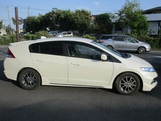 2012 Honda Insight II Рестайлинг, белый, 1070000 рублей, вид 3
