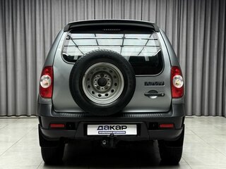 2013 Chevrolet Niva I Рестайлинг, зелёный, 599000 рублей, вид 4