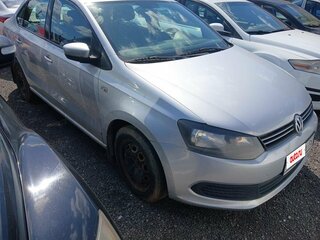 2014 Volkswagen Polo V, серебристый, 475000 рублей, вид 2