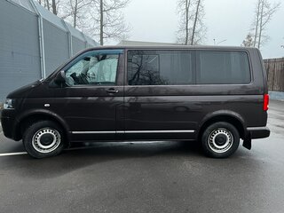 2012 Volkswagen Caravelle T5 Рестайлинг, коричневый, 2350000 рублей, вид 2
