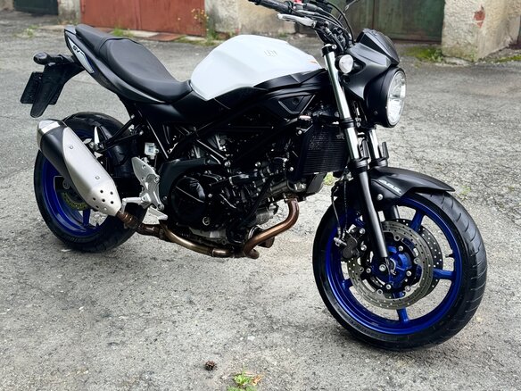 2016 Suzuki SV 650, белый, 500000 рублей - вид 12