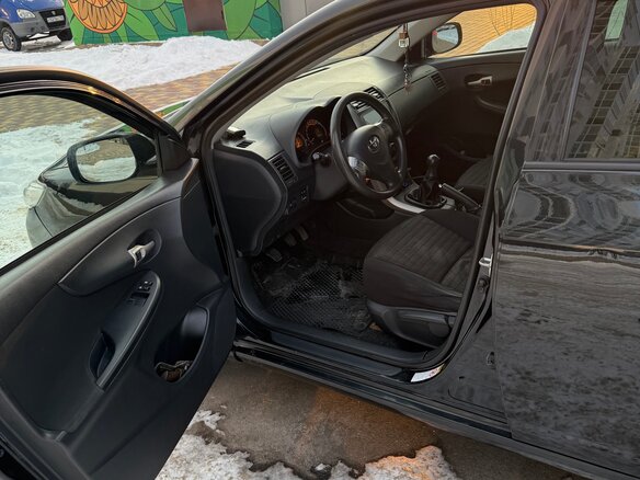 2008 Toyota Corolla X (E140, E150), чёрный, 800000 рублей - вид 6