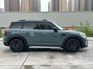 2023 Mini Countryman Cooper II Рестайлинг, серый, 3050548 рублей, вид 4