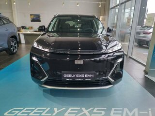 2026 Geely EX5 Гибрид EM-R, чёрный, 3814990 рублей, вид 2