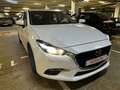 2018 Mazda 3 III (BM) Рестайлинг, белый - вид 2