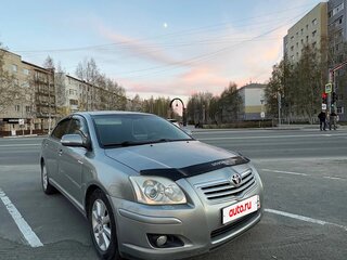 2008 Toyota Avensis II Рестайлинг, серебристый, 570000 рублей, вид 3