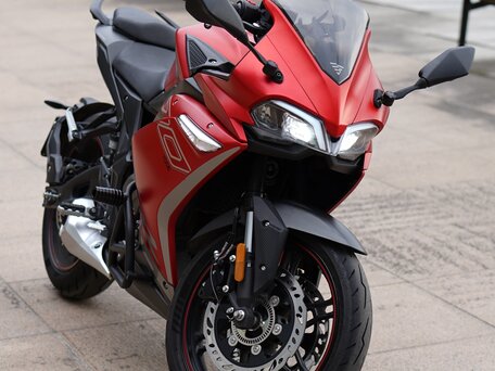 2024 Voge 300RR, красный, 316000 рублей, вид 1