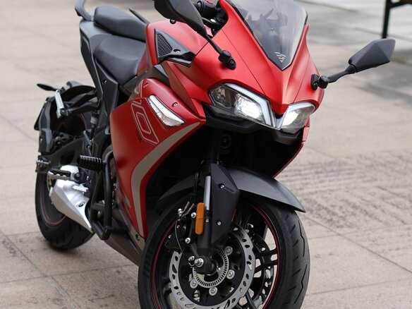2024 Voge 300RR, красный, 316000 рублей