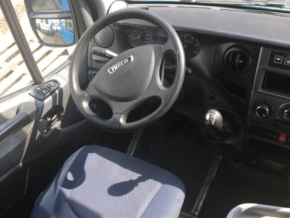 2016 Iveco Daily, синий - вид 5