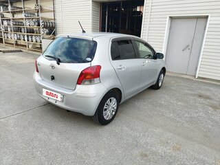 2008 Toyota Vitz II (XP90), серебристый, 630000 рублей, вид 5
