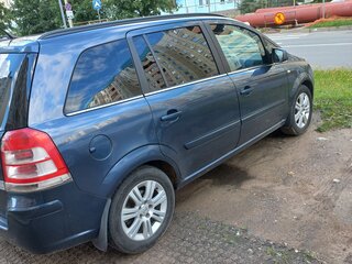 2011 Opel Zafira B Рестайлинг, серый, 795000 рублей, вид 4