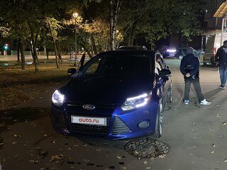 2014 Ford Focus III, синий, 950000 рублей, вид 3