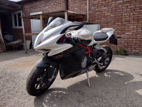 2014 MV Agusta F3 800, белый, 1200000 рублей, вид 1