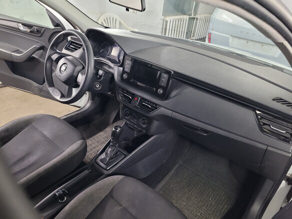 2020 Skoda Rapid I Рестайлинг, белый, 1300000 рублей - вид 11