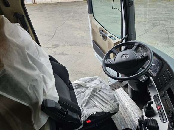 2023 Mercedes-Benz Actros, белый, 17500000 рублей - вид 17