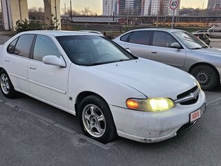2001 Nissan Altima II (L30) Рестайлинг, белый, 270000 рублей, вид 1