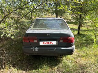 1998 Nissan Sunny B14, серебристый, 105000 рублей, вид 2