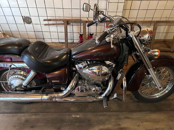 2006 Honda Shadow 750, чёрный, 450000 рублей - вид 2