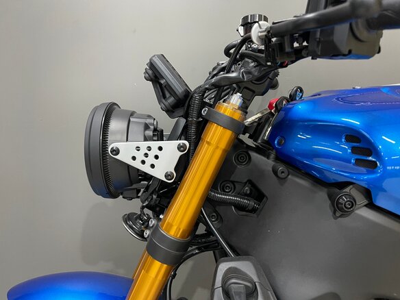 2023 Yamaha XSR900, синий, 1220000 рублей - вид 7