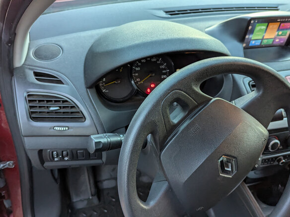 2010 Renault Fluence I, пурпурный, 730000 рублей - вид 15