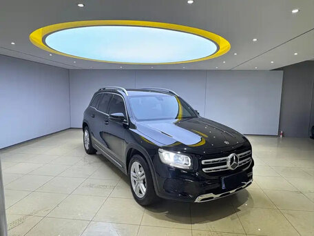 2022 Mercedes-Benz GLB 180 I (X247), чёрный, 1700020 рублей, вид 1
