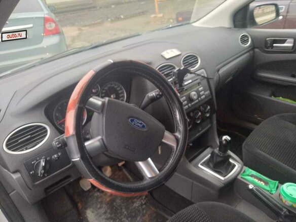 2005 Ford Focus II, серебристый - вид 2