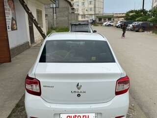 2018 Renault Logan II, белый, 520000 рублей, вид 2