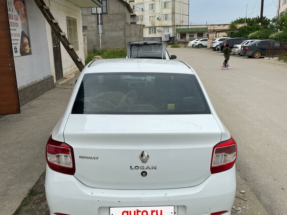 2018 Renault Logan II, белый, 480000 рублей - вид 1