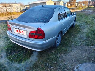 2002 Mitsubishi Carisma I Рестайлинг, серебристый, 150000 рублей, вид 3