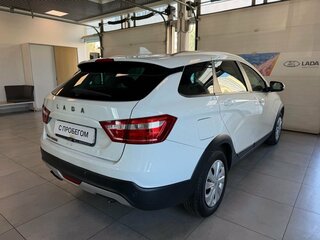 2018 Lada (ВАЗ) Vesta SW Cross I, белый, 719000 рублей, вид 3