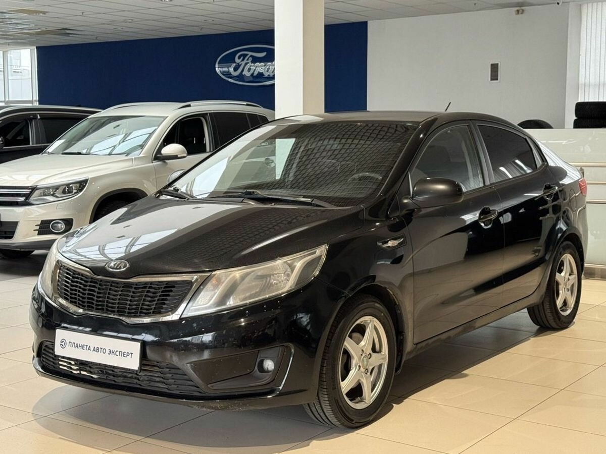 Открыть фотографии: Kia Rio III