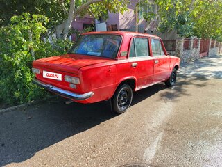 1975 Lada (ВАЗ) 2101, красный, 90000 рублей, вид 2