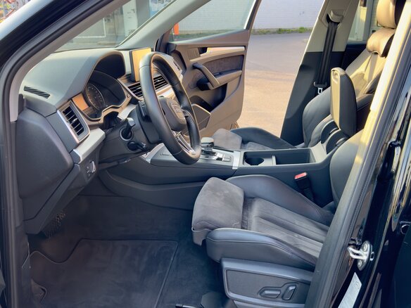 2019 Audi Q5 45 TFSI II (FY), чёрный, 4060000 рублей - вид 14