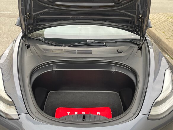 2019 Tesla Model 3 Long Range I, серый, 3750000 рублей - вид 11