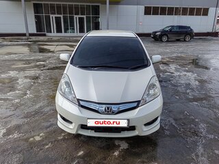 2012 Honda Fit Shuttle I, белый, 1200000 рублей, вид 2