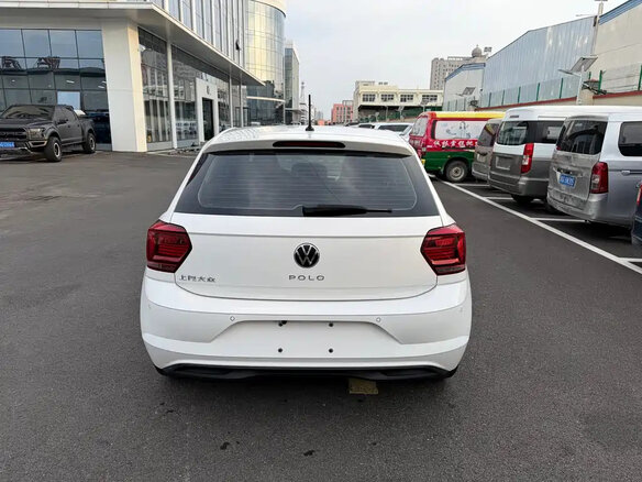 2023 Volkswagen Polo Plus (China Market), белый, 1250001 рублей - вид 4