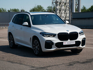 2019 BMW X5 40i IV (G05/G18), белый, 6250000 рублей, вид 4