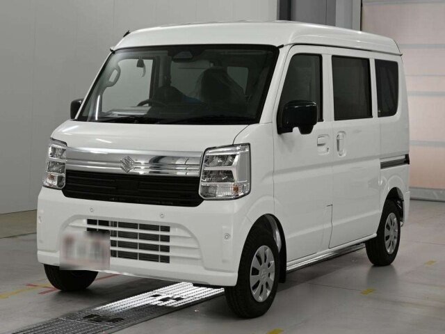 Открыть фотографии: Suzuki Every VI