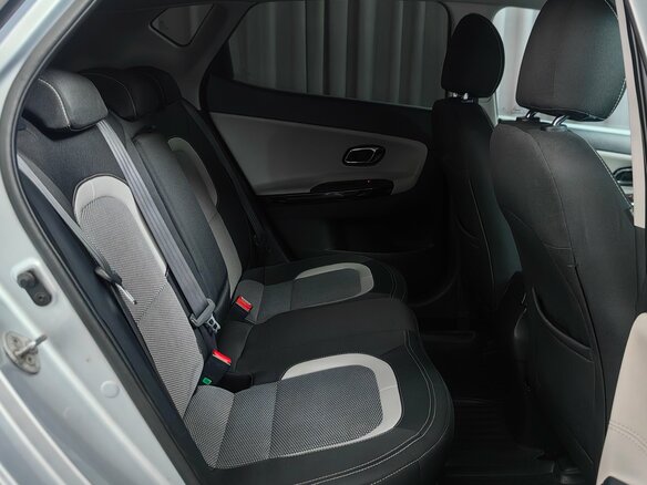 2016 Kia Ceed II Рестайлинг, серебристый, 1029000 рублей - вид 9