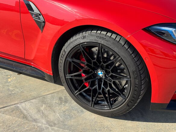 2025 BMW M3 Competition Package VI (G80) Рестайлинг, оранжевый - вид 11