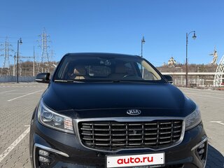2018 Kia Carnival III, чёрный, 2500000 рублей, вид 1