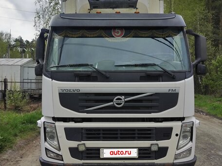 2011 Volvo FM, белый, 5100000 рублей, вид 1