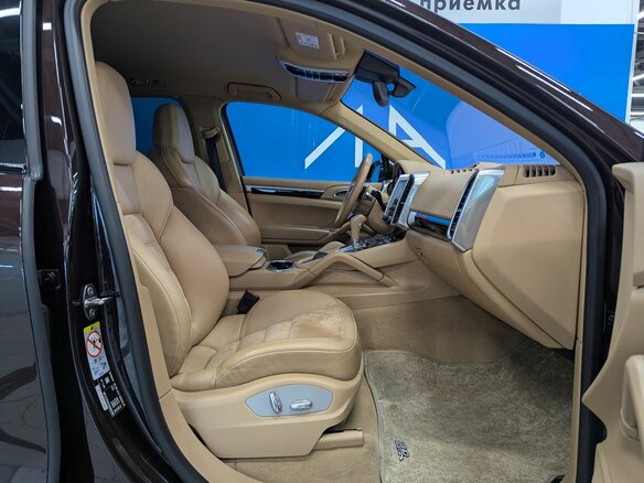 2017 Porsche Cayenne Diesel II Рестайлинг (958), коричневый - вид 21