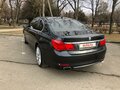 2009 BMW 7 серии 740d V (F01/F02/F04), серый - вид 3