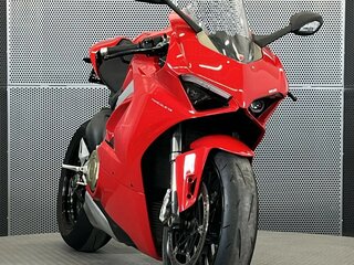 2019 Ducati Panigale V4, красный, 1329000 рублей, вид 3