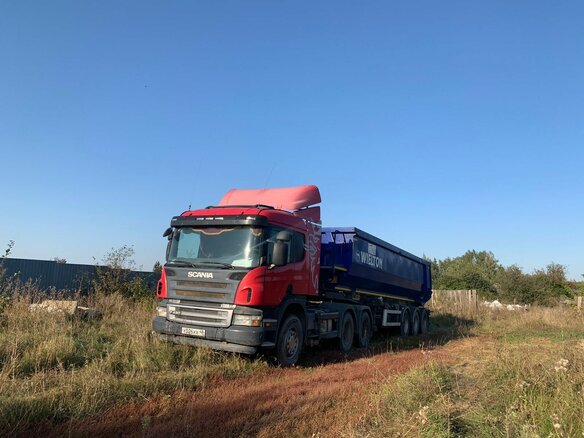 2011 Scania P-series, красный, 3170000 рублей