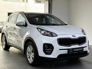 2018 Kia Sportage IV, белый, 1575000 рублей, вид 3